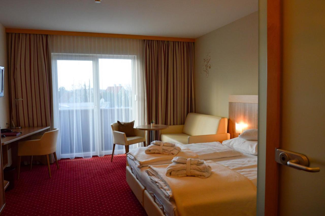 Hotel Roemerhof Tulln An Der Donau Exterior foto